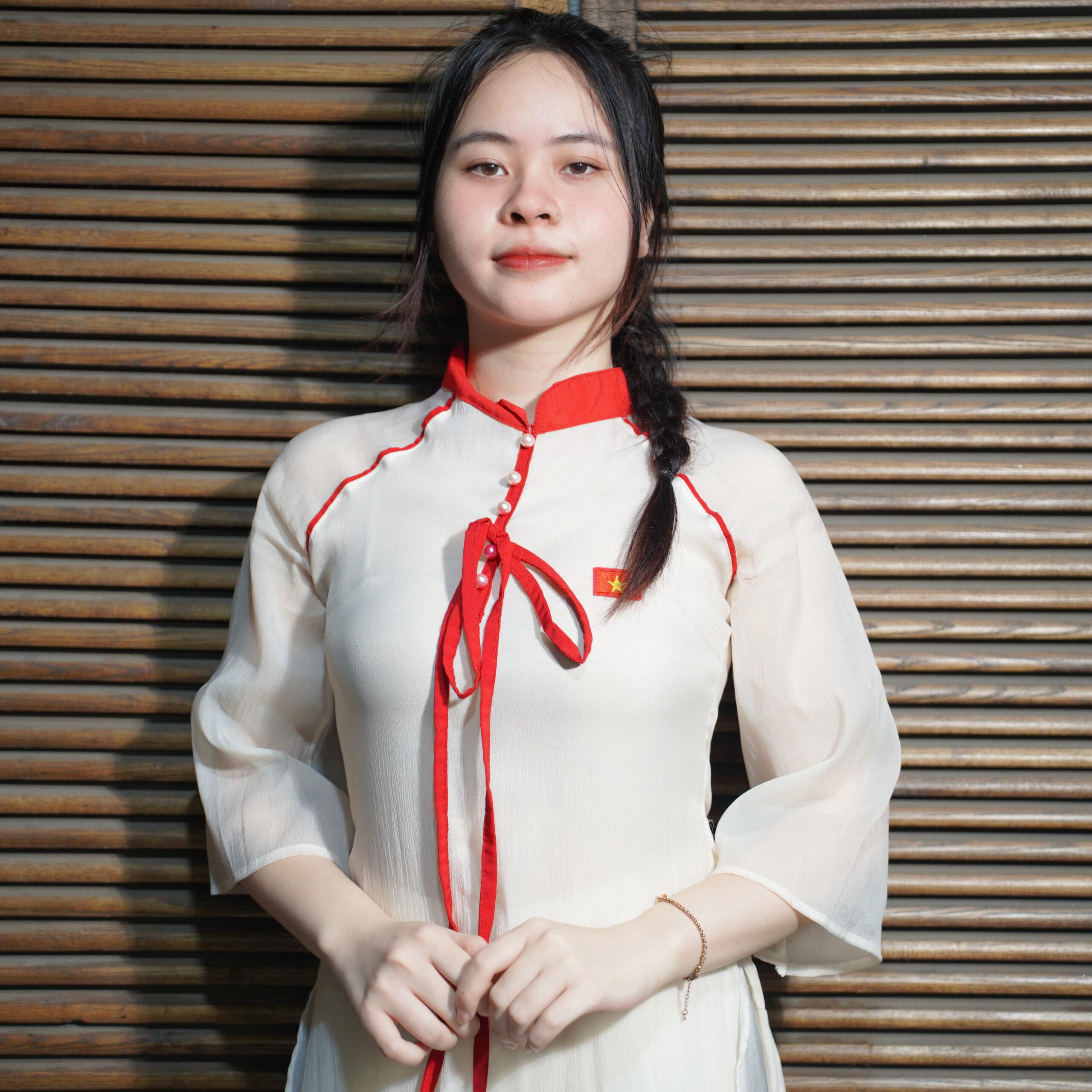Áo Dài voan nơ đỏ
