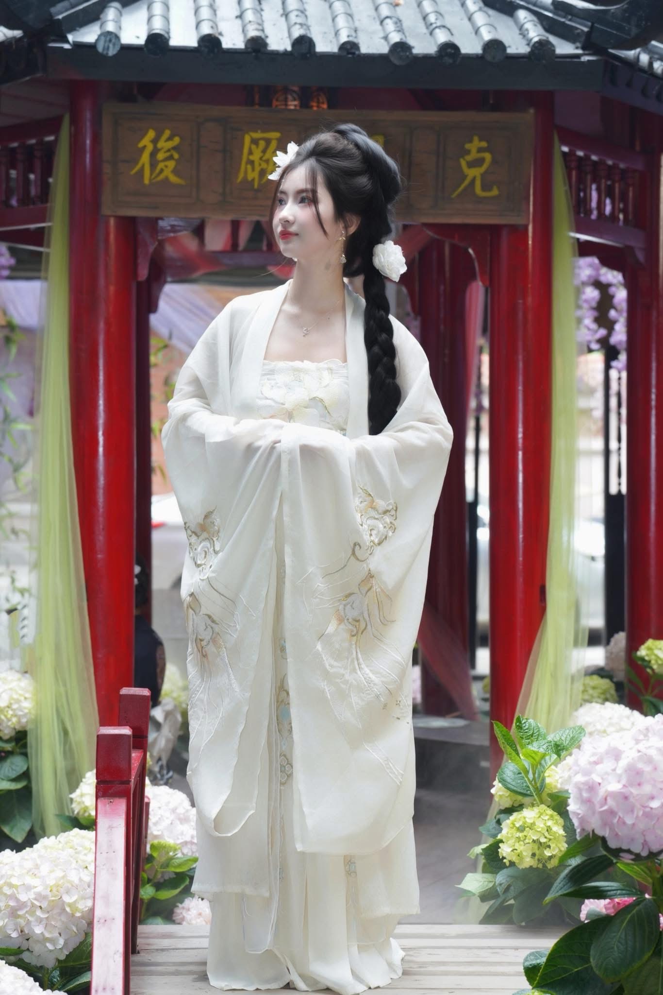 Đường trắng hoa sen (combo99-combo599k) HFU56